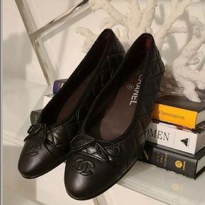 New Chanel Quilted Black Leather CC Logo